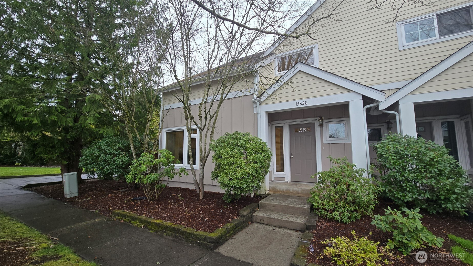 15828 NE 91st Way, Redmond, WA 98052