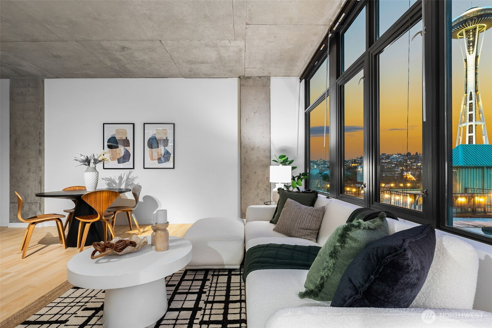 2720 3rd Avenue, Seattle, WA 98121