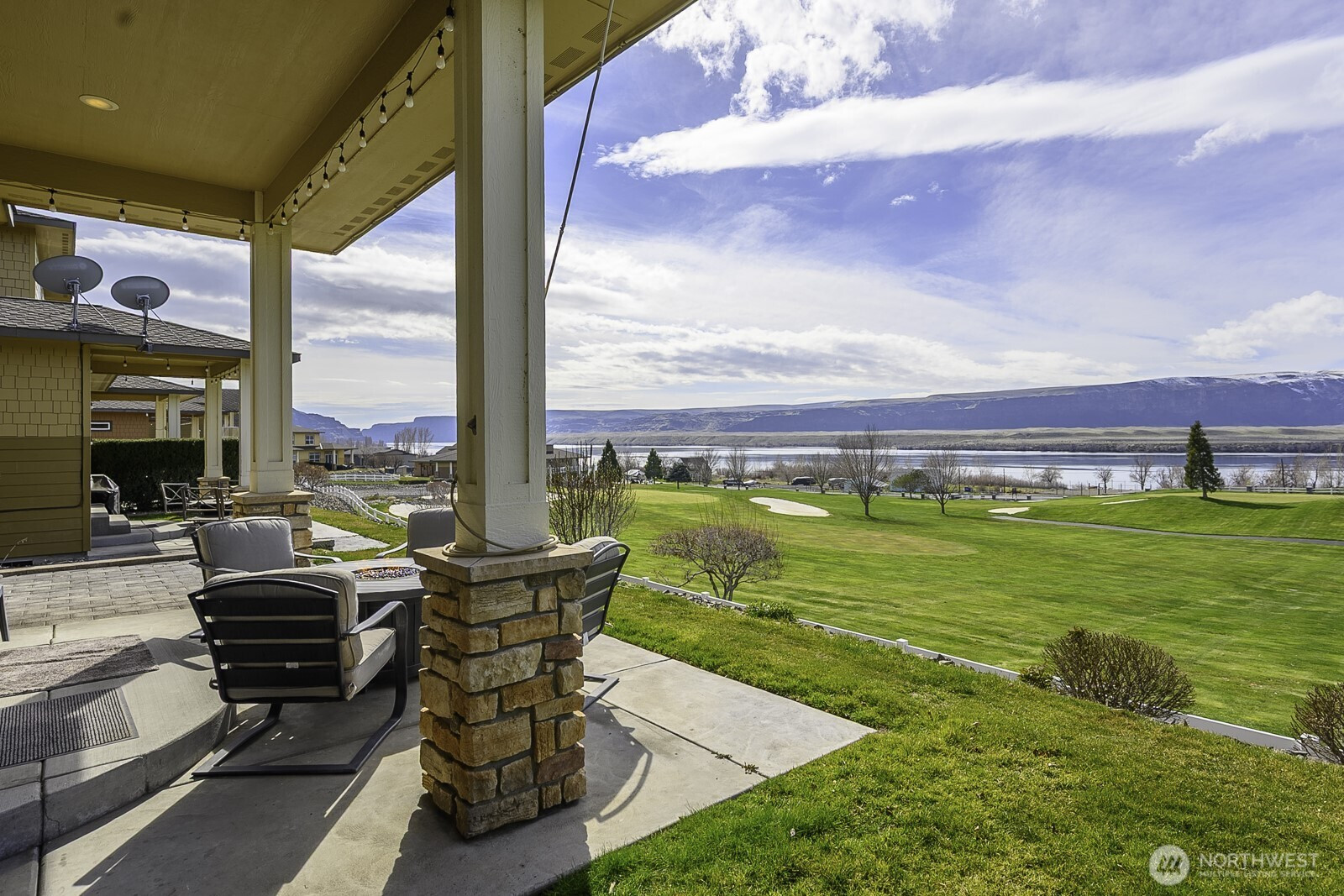 23466 Sunserra Loop NW, Quincy, WA 98848