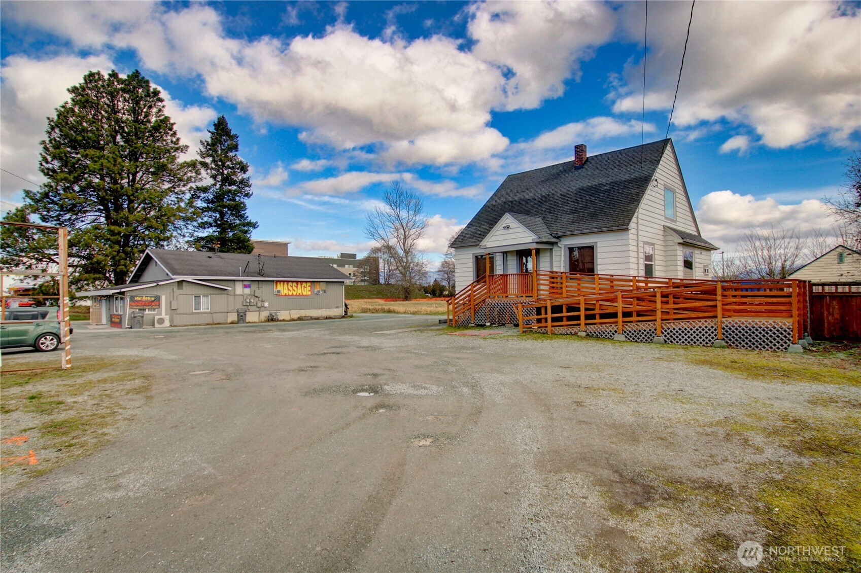 1760 S Burlington Boulevard, Burlington, WA 98233