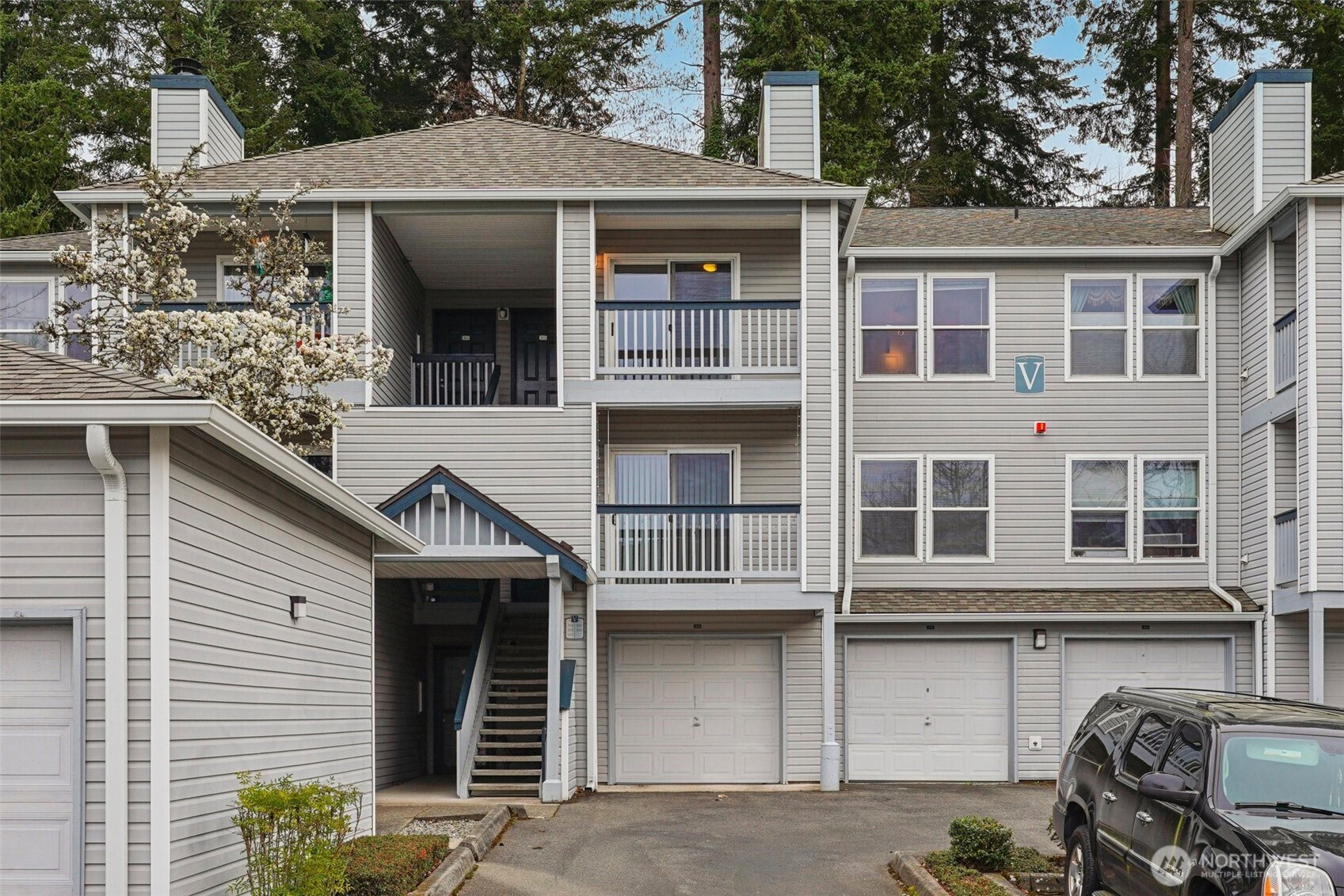 33020 10th Avenue SW, Federal Way, WA 98003