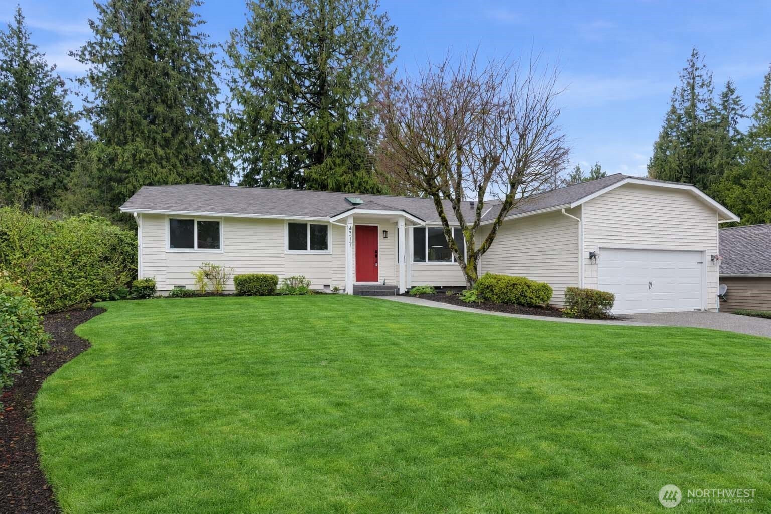 4317 209th Ave NE, Sammamish, WA 98074