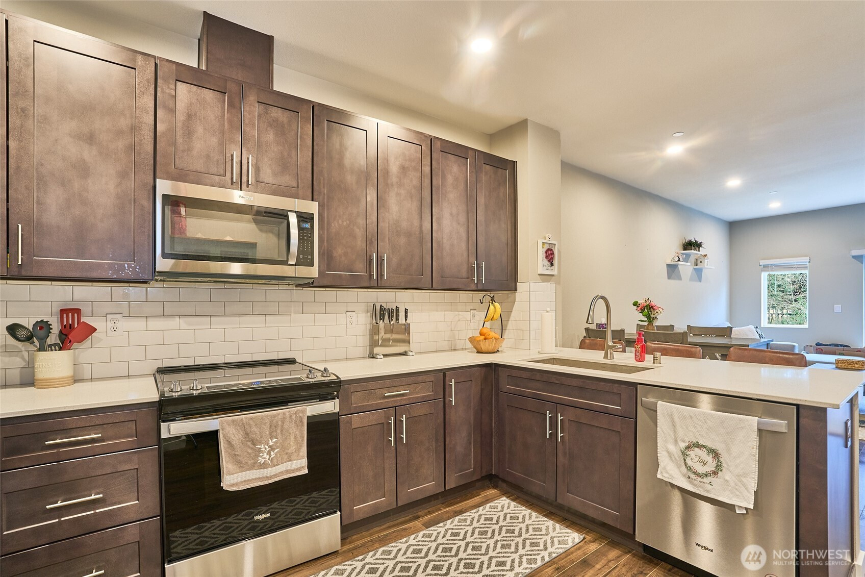 9618 19th Avenue SE, Everett, WA 98208