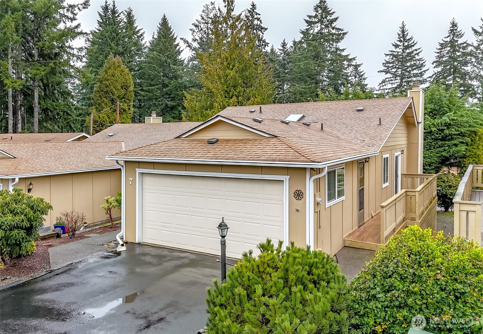 7117 40th Street W, University Place, WA 98466