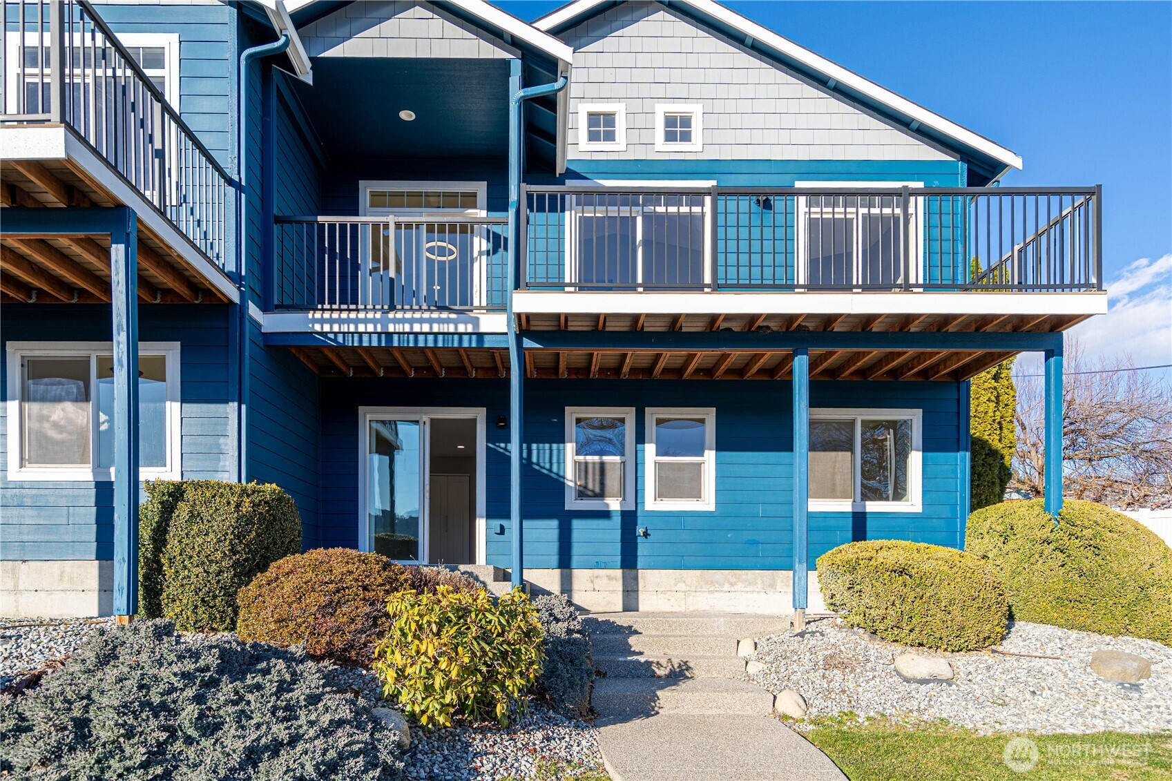 744 Wapato Way, Manson, WA 98831