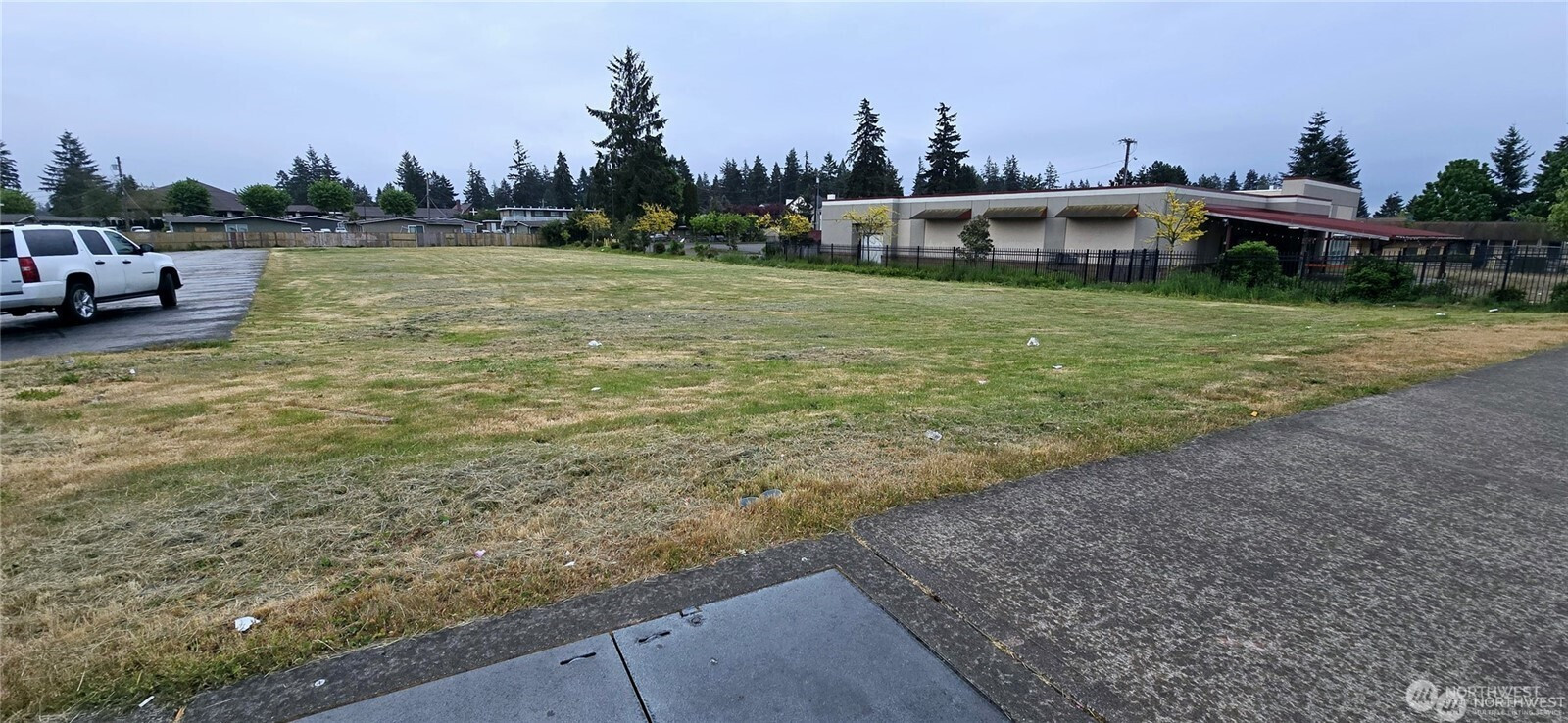 30600 Pacific Highway S, Federal Way, WA 98003