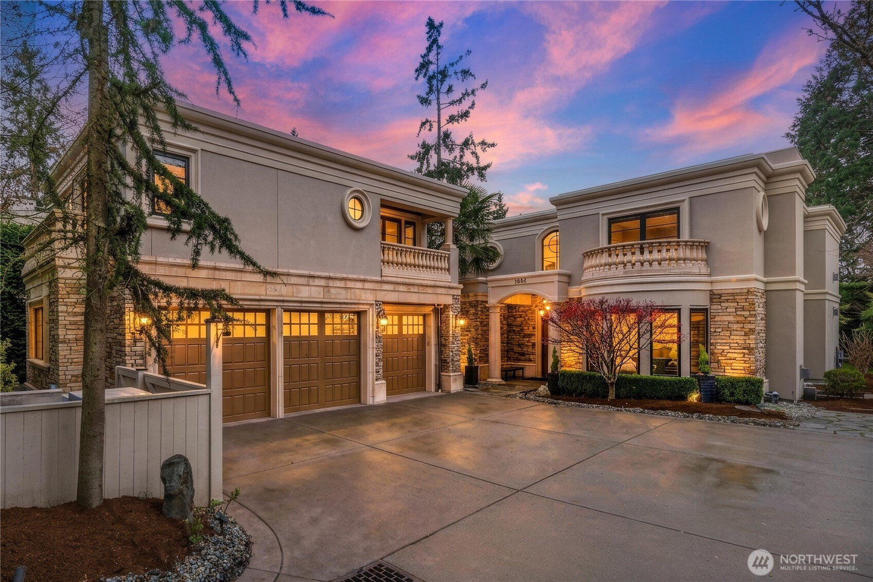 1444 Evergreen Point Rd, Medina, WA 98039