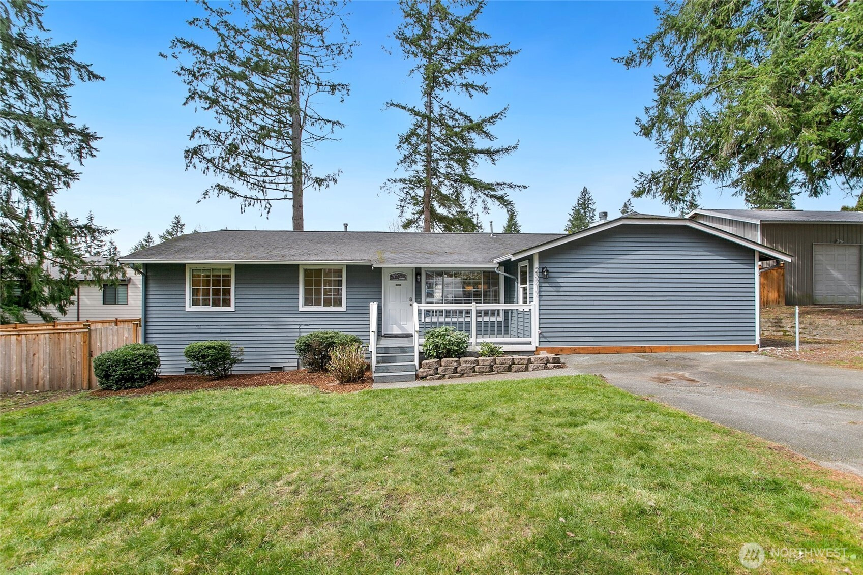 23217 NE 10th Place, Sammamish, WA 98074