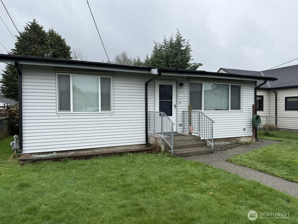 418 Williams Avenue N, Renton, WA 98057