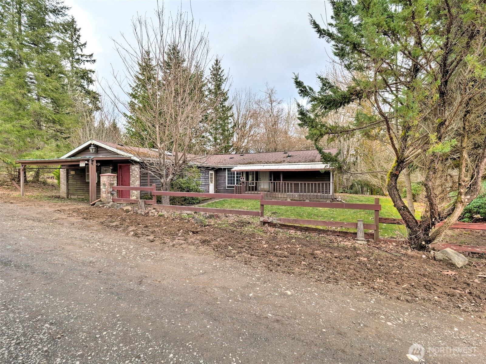 1051 E Crestview Drive W, Shelton, WA 98584