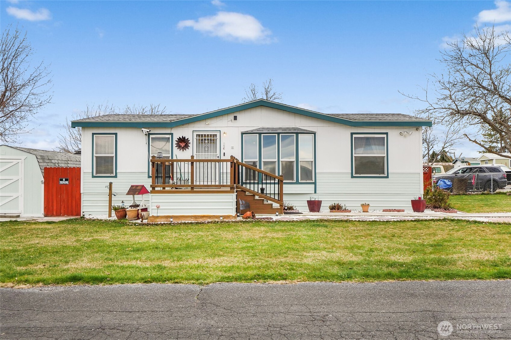 3057 Road H NE, Moses Lake, WA 98837