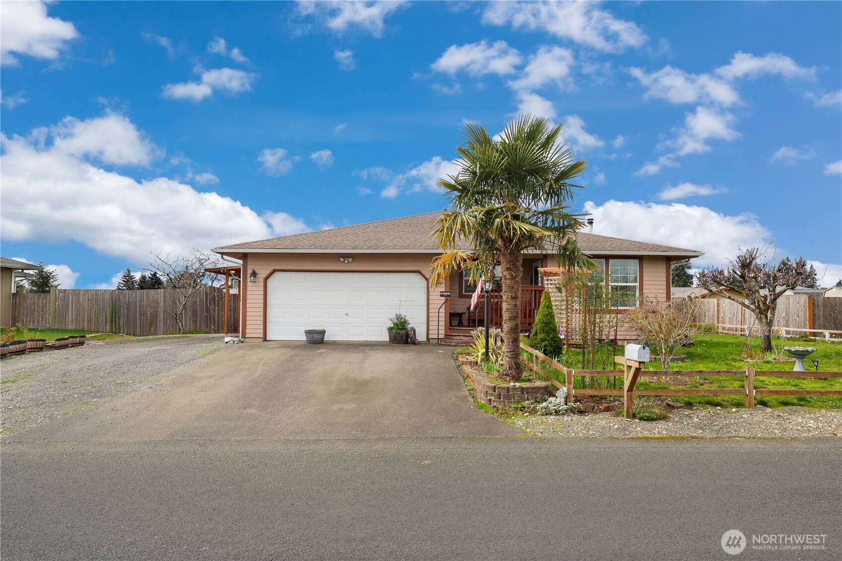 17937 Iris Place SW, Rochester, WA 98579