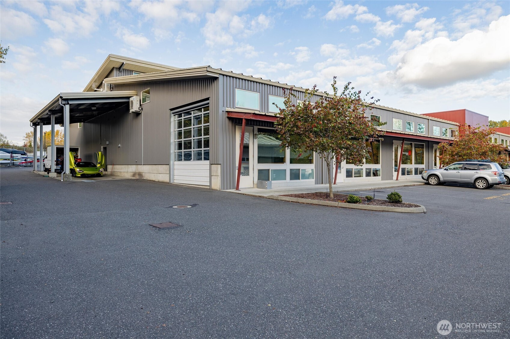 909 Squalicum Way, Bellingham, WA 98225