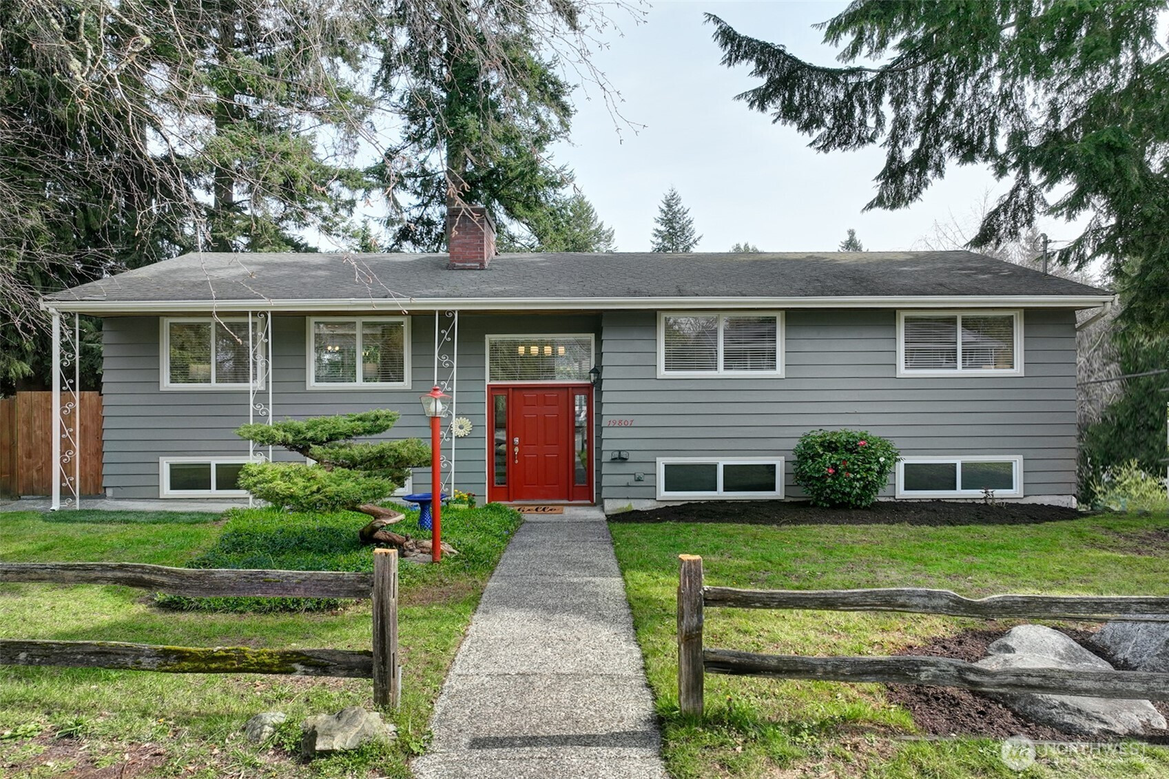 19807 83rd Place W, Edmonds, WA 98026