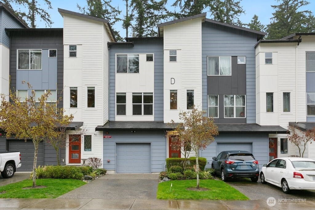 13421 Admiralty Way, Lynnwood, WA 98087