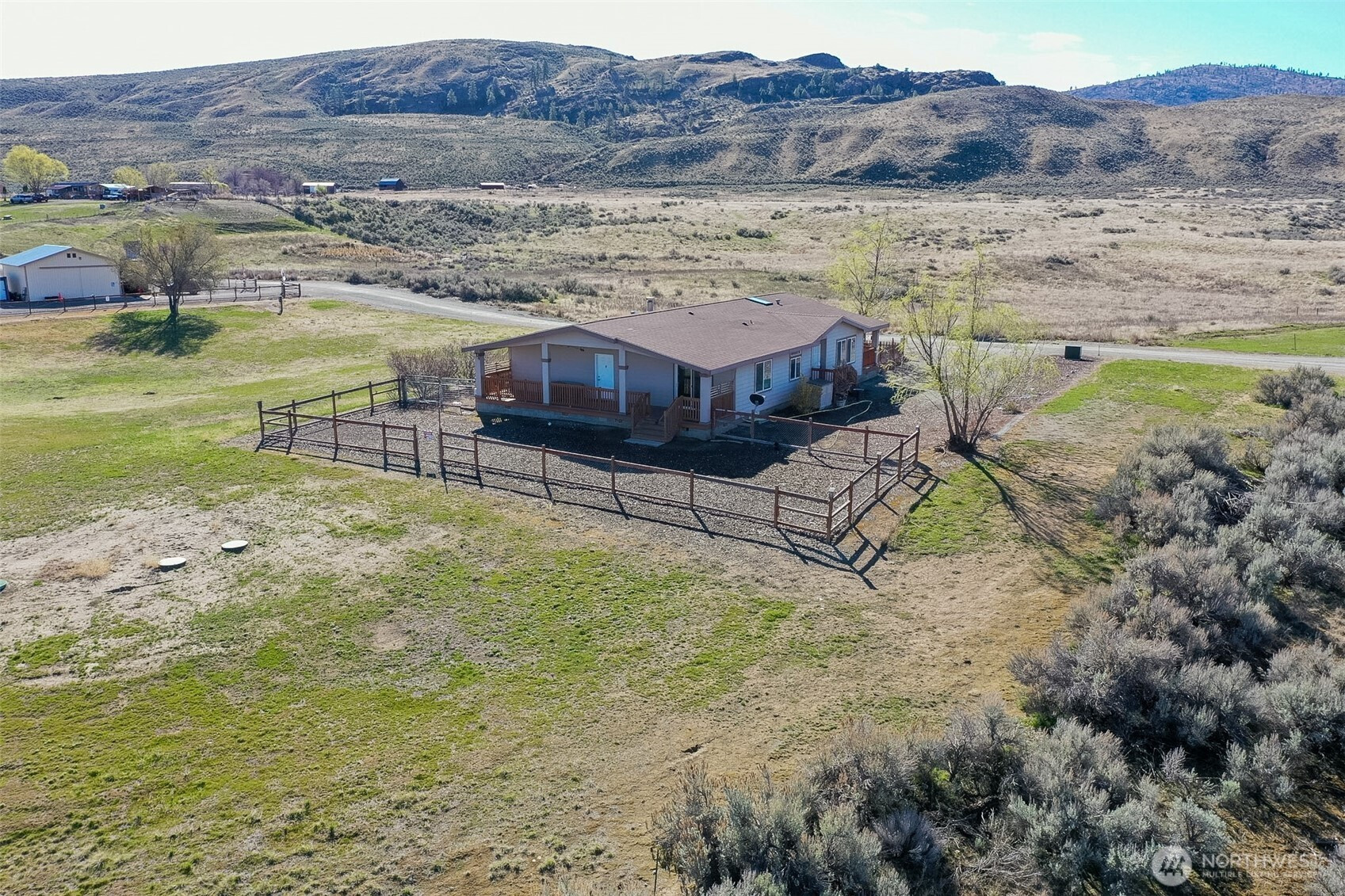 32 Valley View Drive, Tonasket, WA 98855