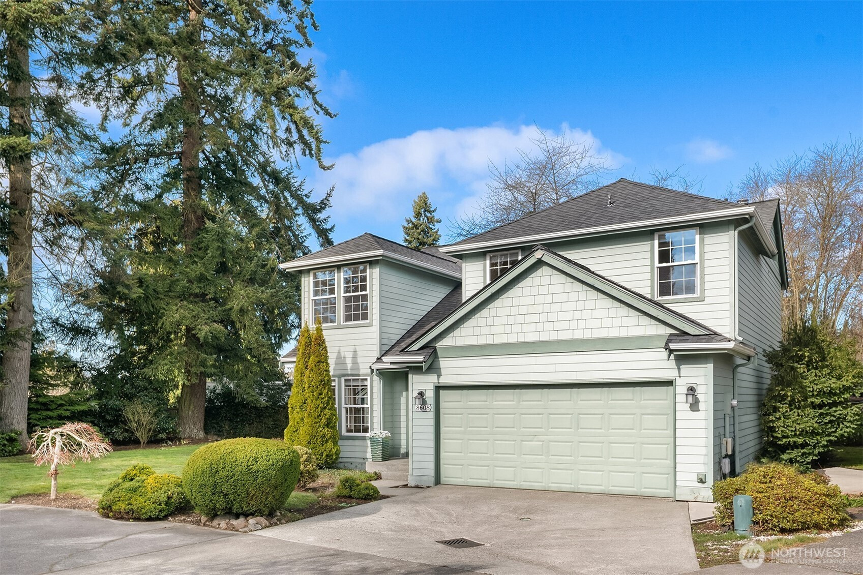 8608 196th Street SW, Edmonds, WA 98026