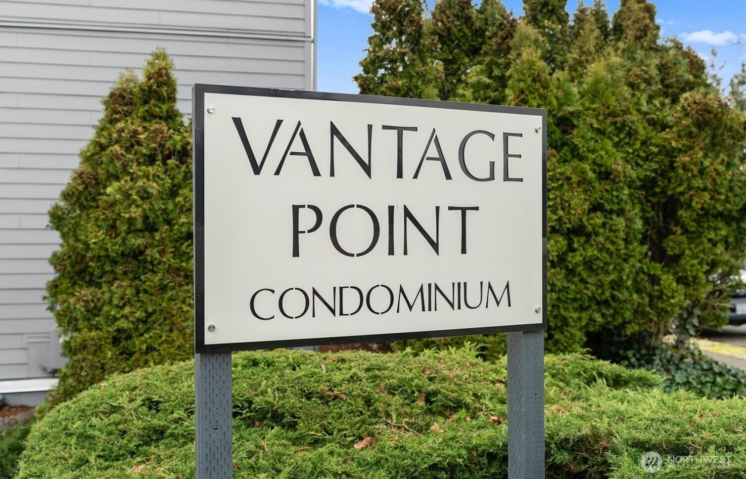 2611 NE 4th, Renton, WA 98056