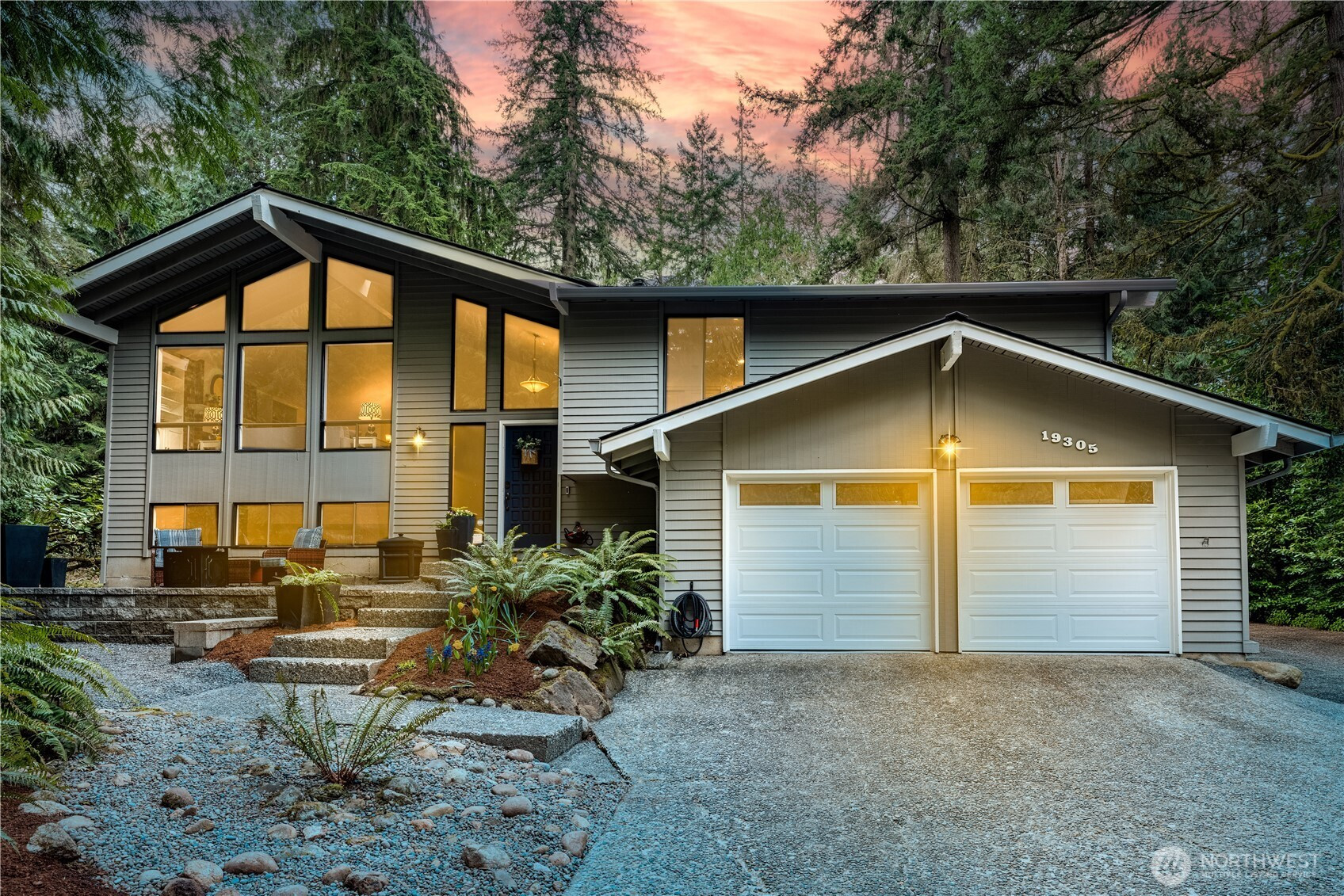 19305 196th Avenue NE, Woodinville, WA 98077