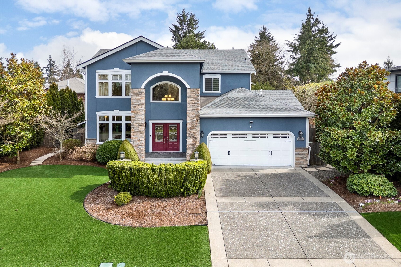 3712 88th Avenue SE, Mercer Island, WA 98040