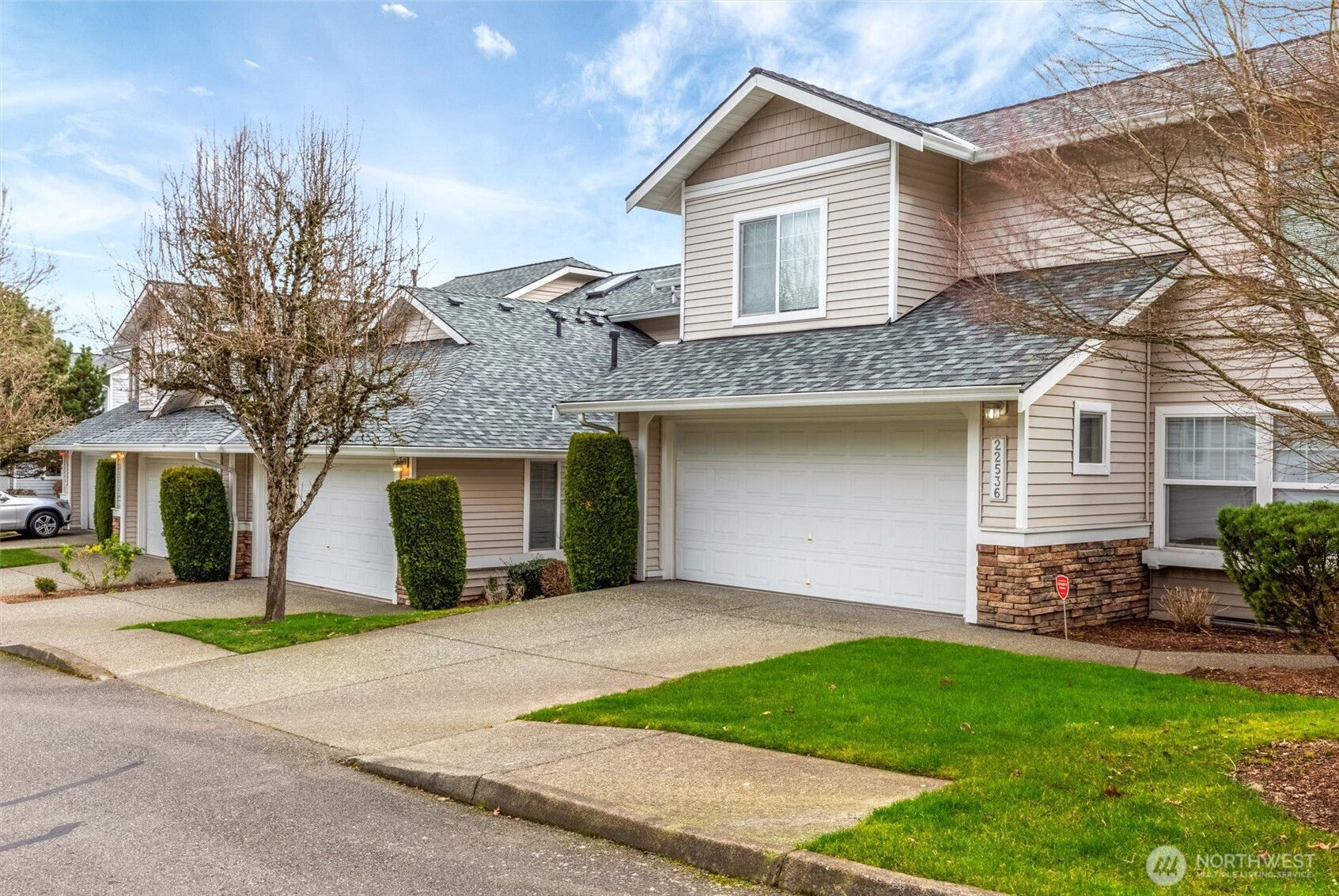 22534 43rd Avenue S, Kent, WA 98032