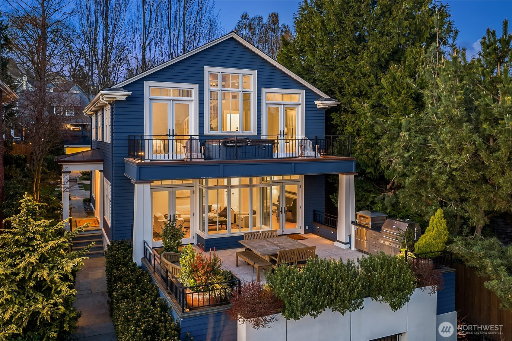 364 Highland Drive, Seattle, WA 98109