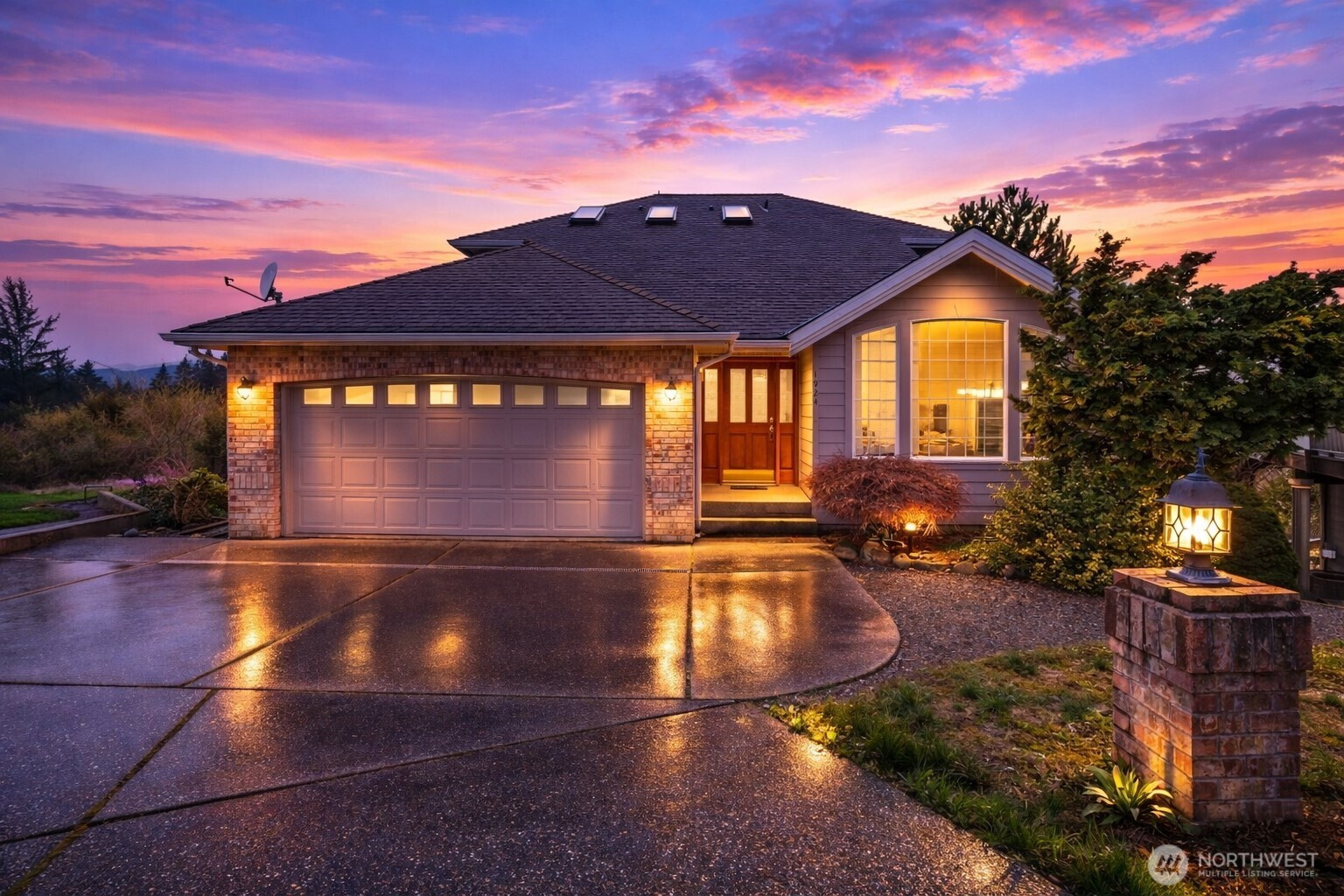 1924 5th Street SE, Puyallup, WA 98372