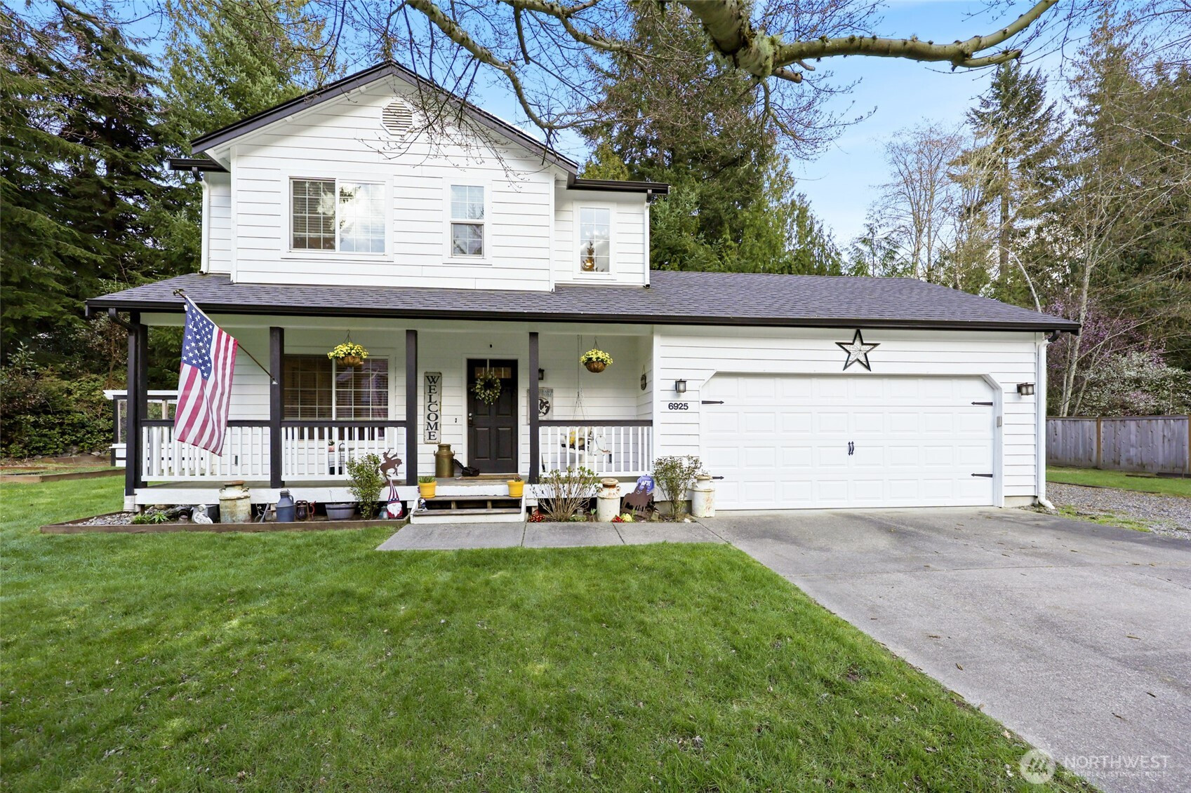 6925 E Filmore Street, Port Orchard, WA 98366