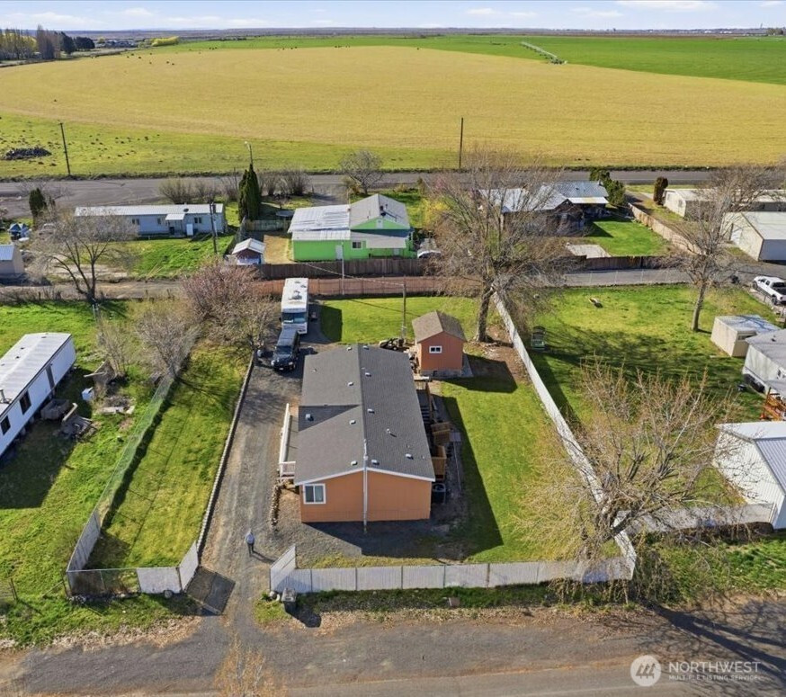 153 NW Quincy Place, Soap Lake, WA 98851