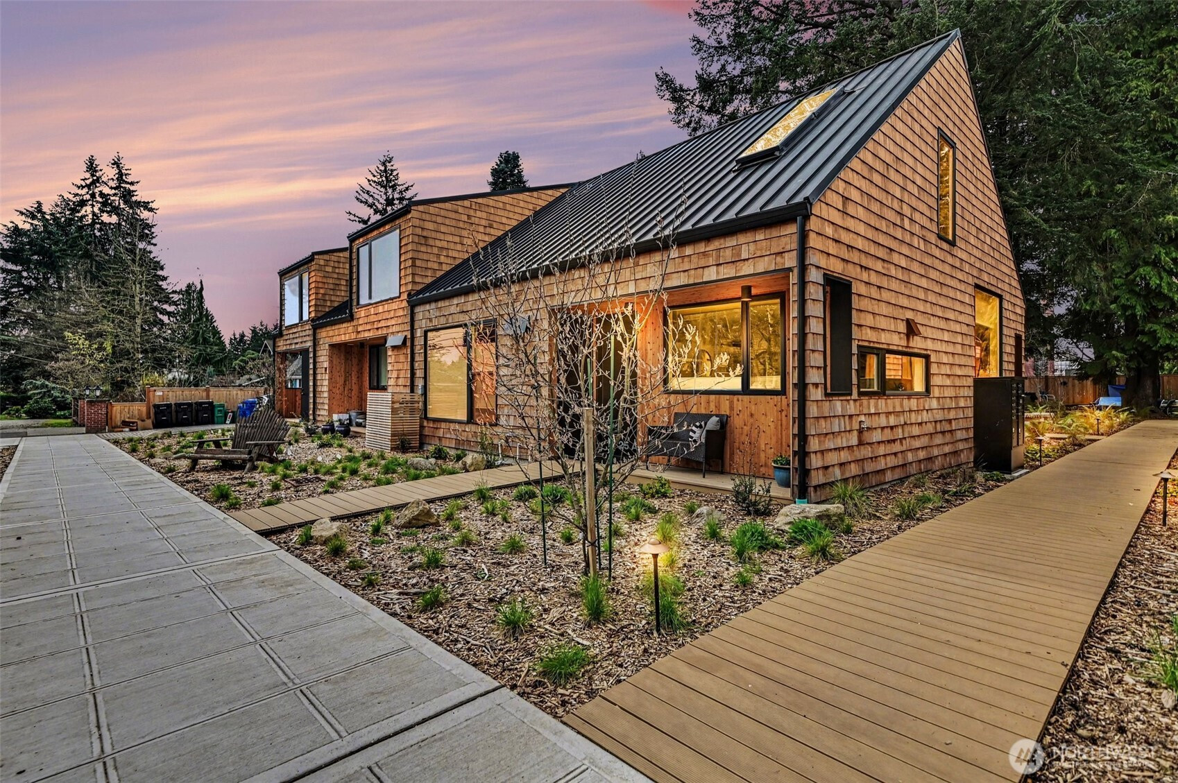 11725 Meridian Avenue N, Seattle, WA 98133