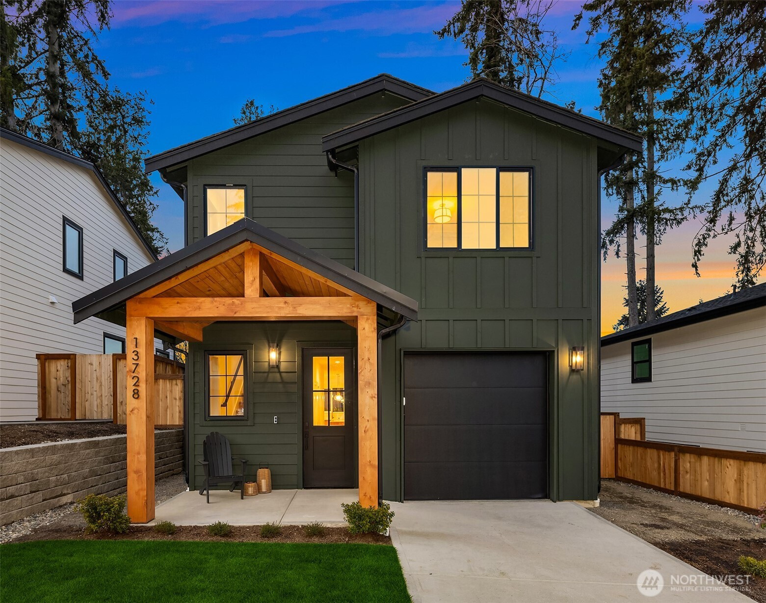 13728 NE 101st Street, Kirkland, WA 98033