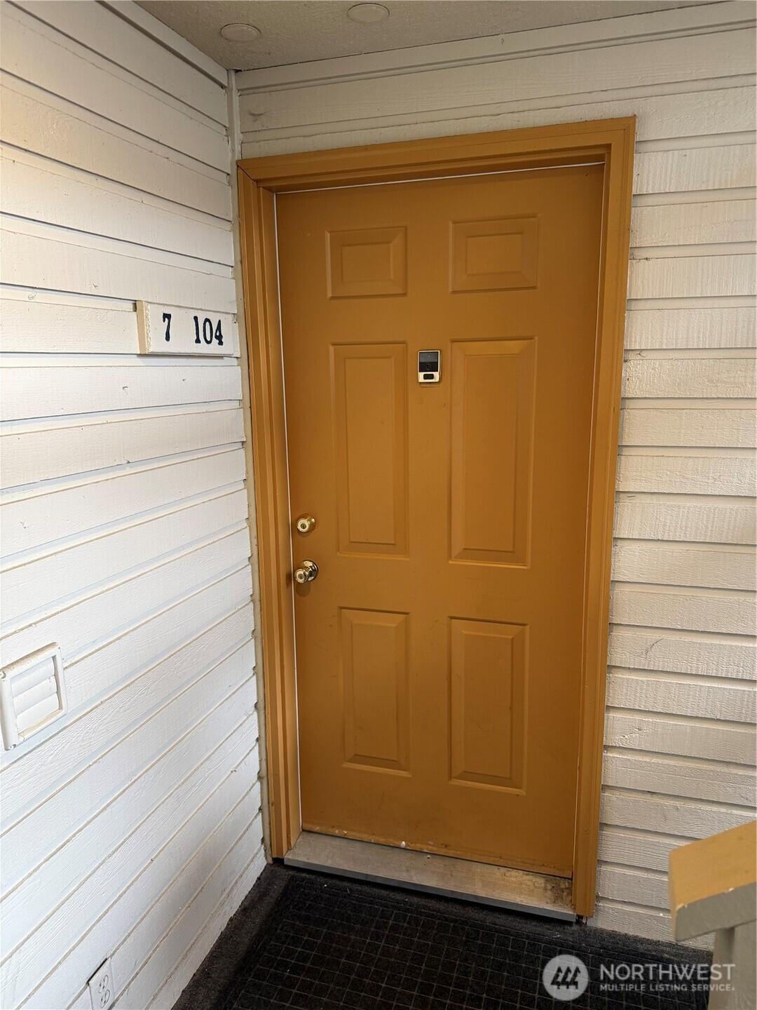 20156 Vikings Crest Loop NW, Poulsbo, WA 98370