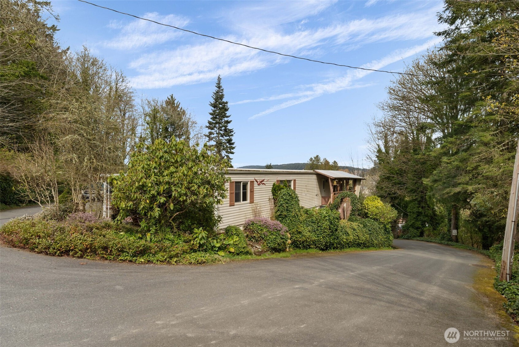 4449 Beach Drive E, Port Orchard, WA 98366