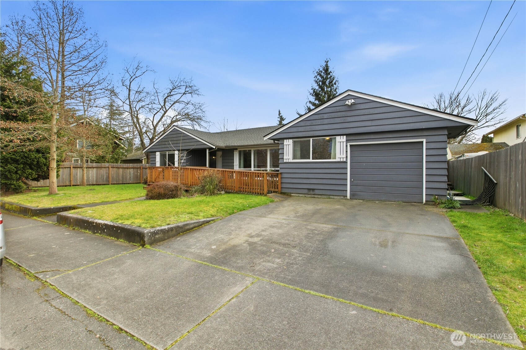 924 7th Avenue NW, Puyallup, WA 98371