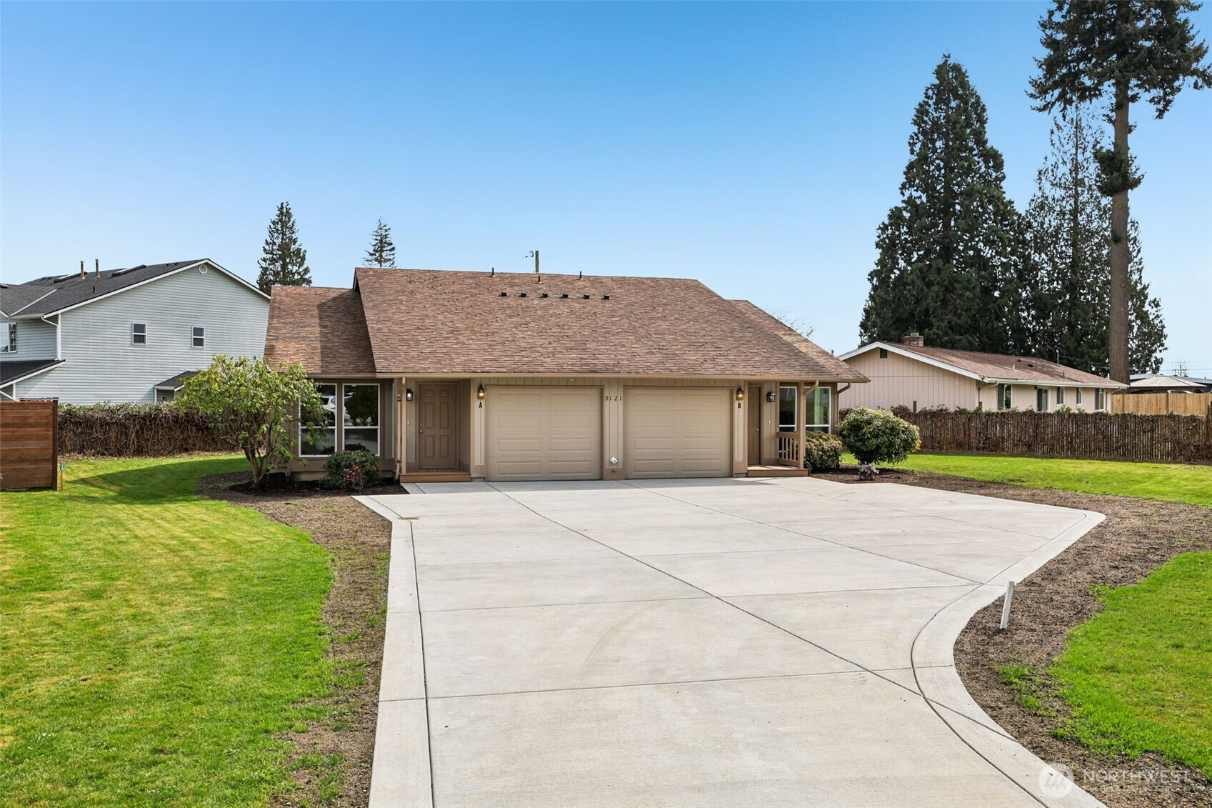 9121 5th Place W, Everett, WA 98204