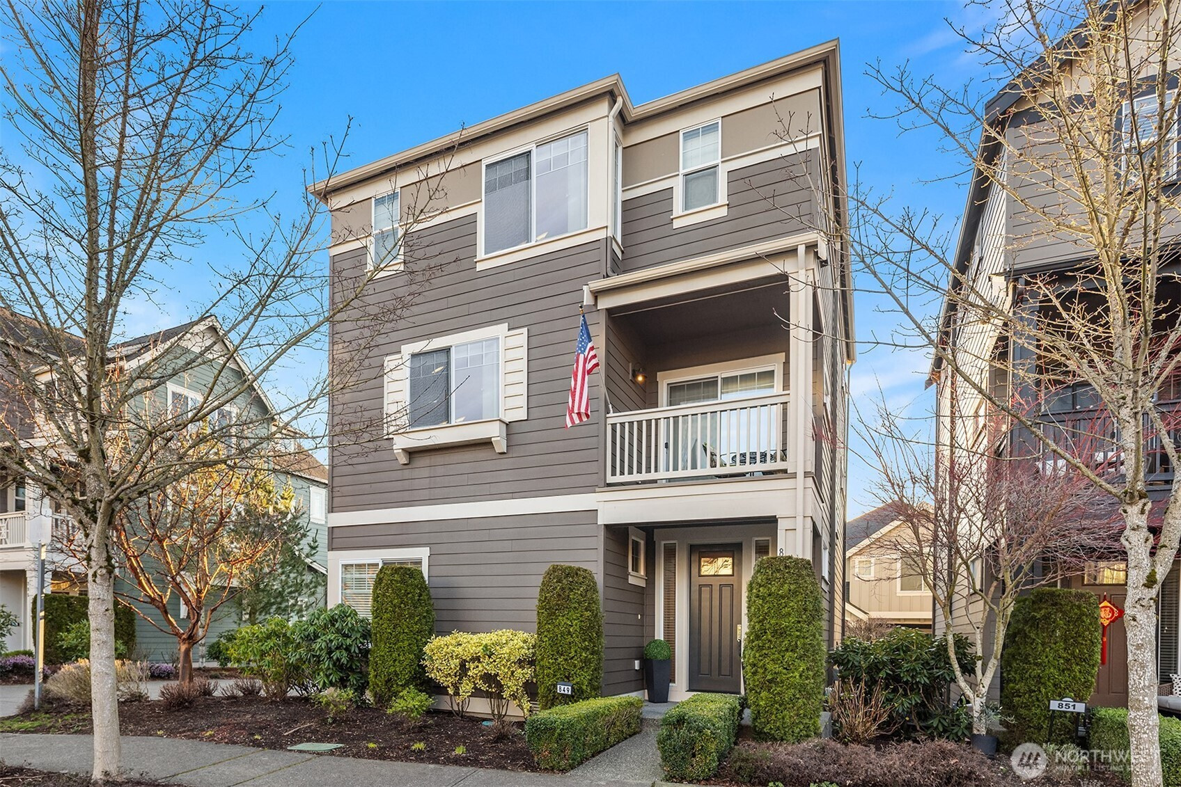 849 3rd Avenue NE, Issaquah, WA 98029