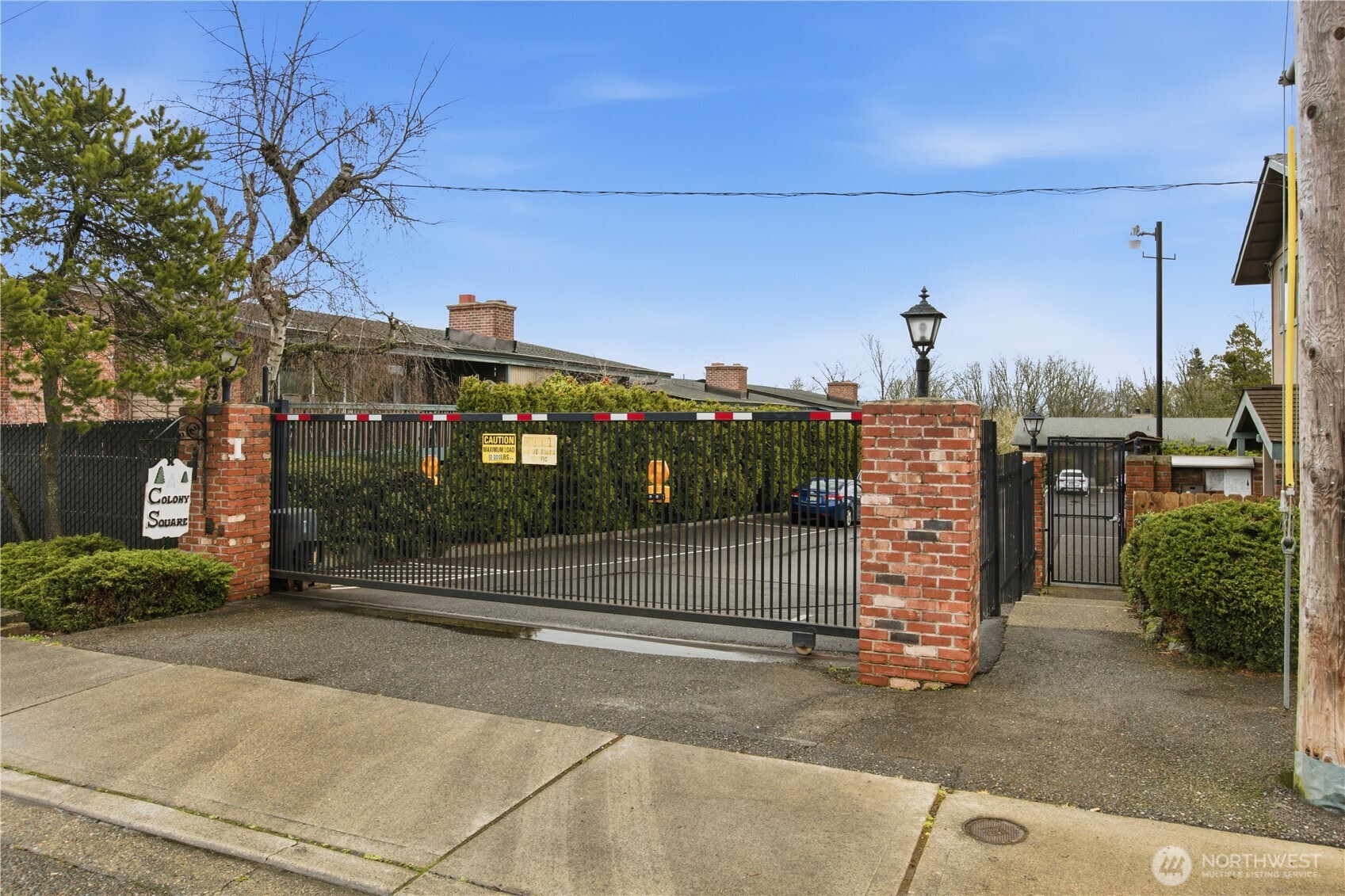 13704 37th Avenue S, Tukwila, WA 98168