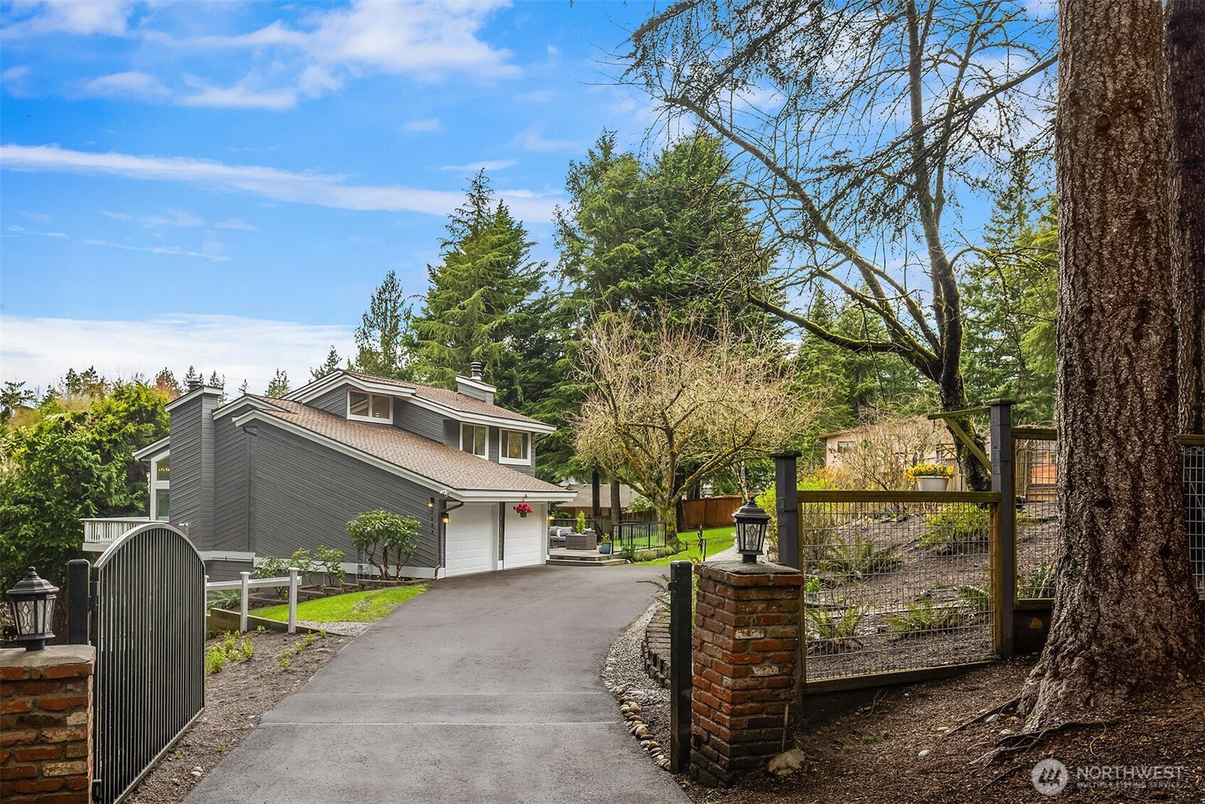 1609 217th Place NE, Sammamish, WA 98074