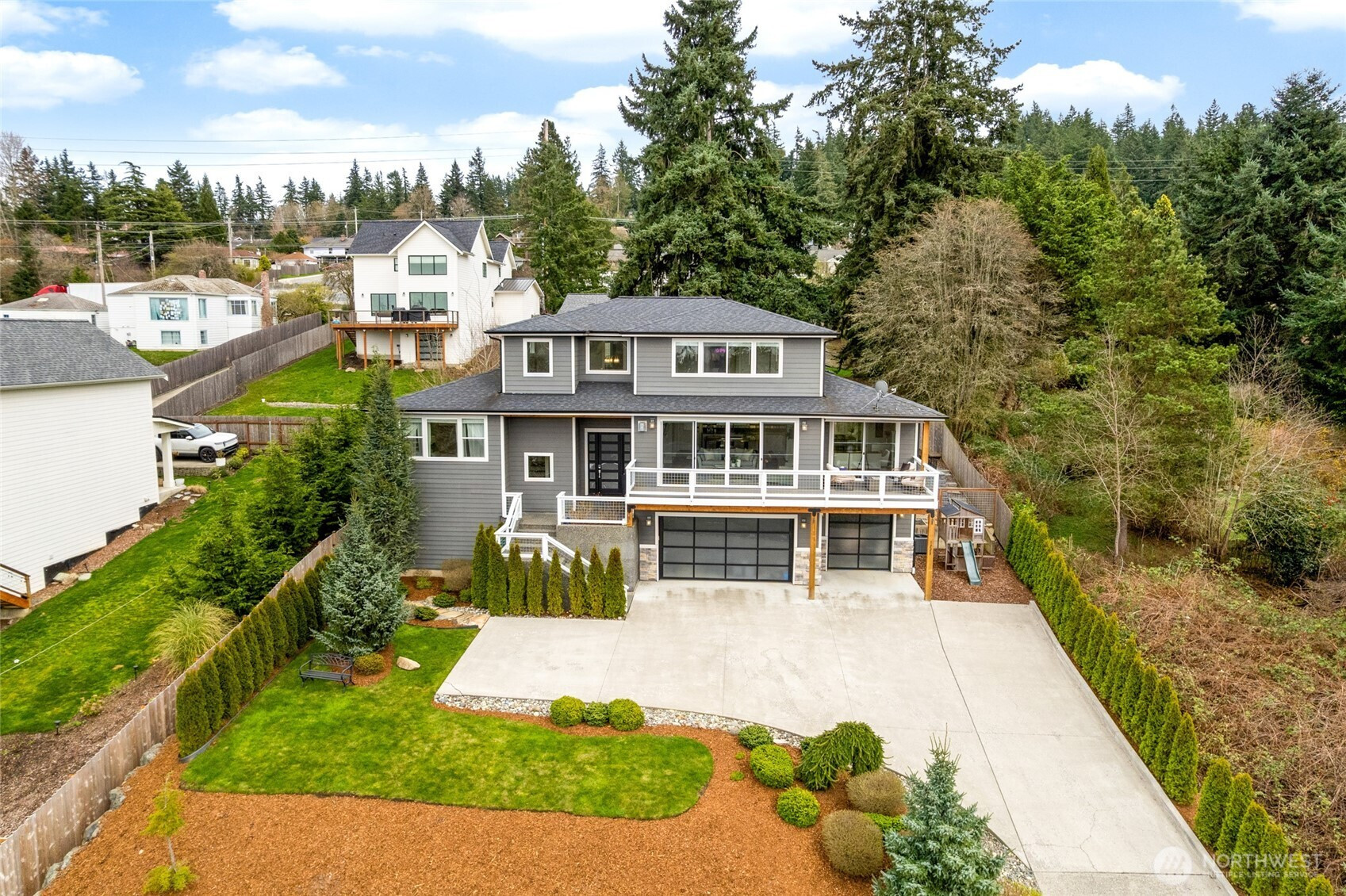 1225 34th St, Bellingham, WA 98229