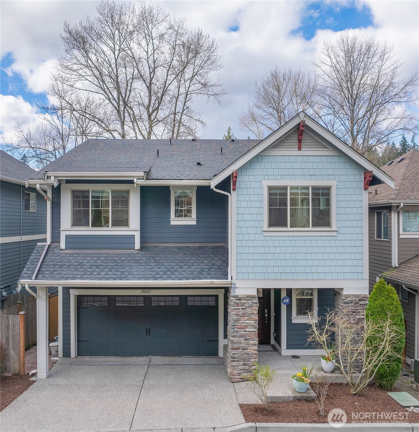 20017 94th Avenue NE, Bothell, WA 98011