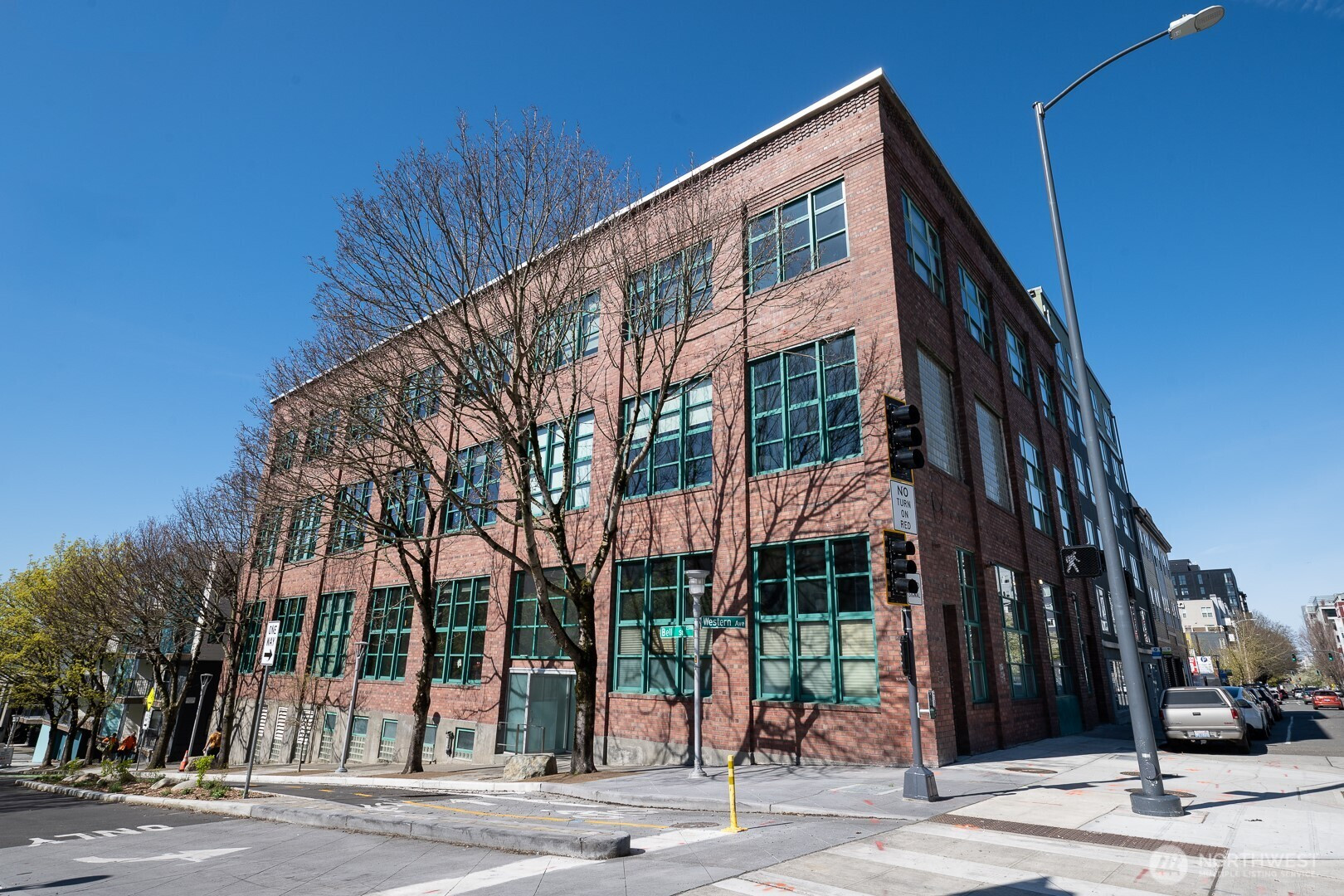 66 Bell Street Ct, Seattle, WA 98053