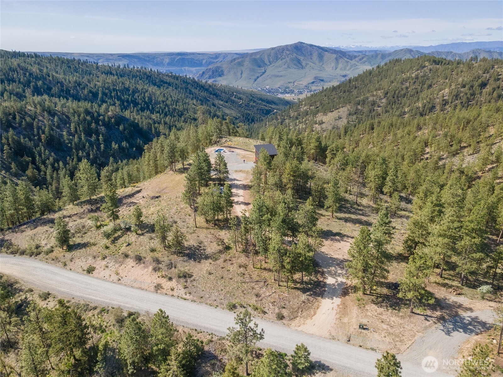 317 Cottontail Lane, Chelan, WA 98816