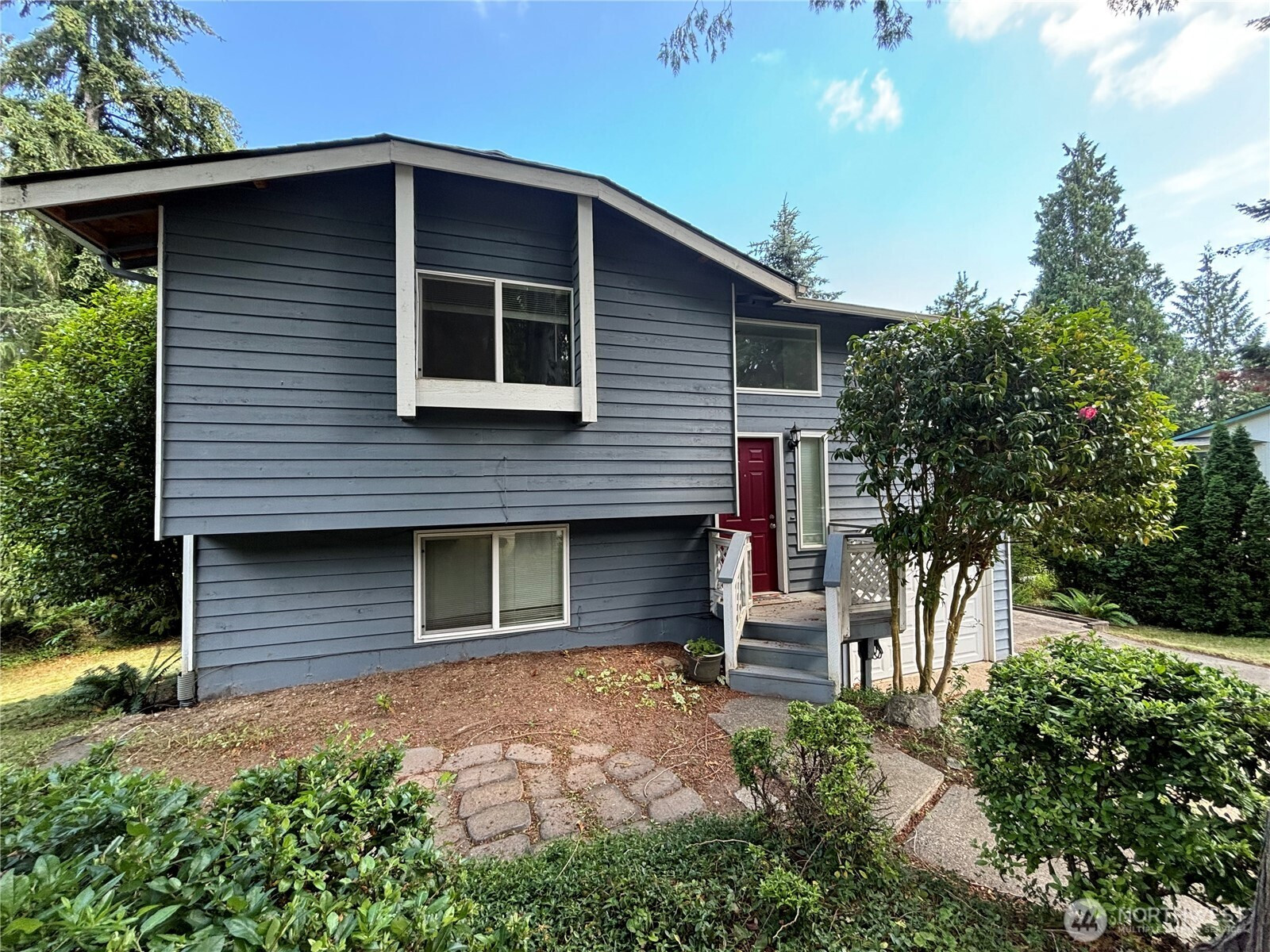 5848 NE Olive Avenue, Bremerton, WA 98311