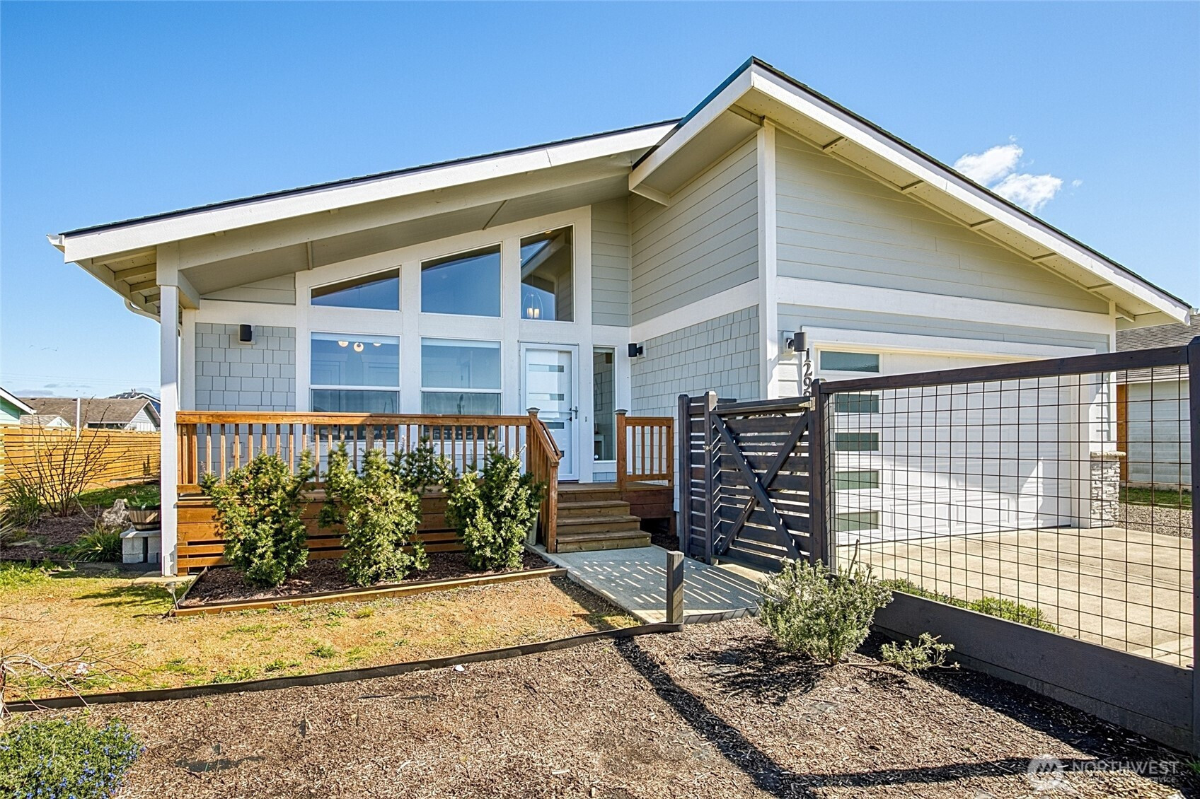 1298 Storm King Avenue SW, Ocean Shores, WA 98569