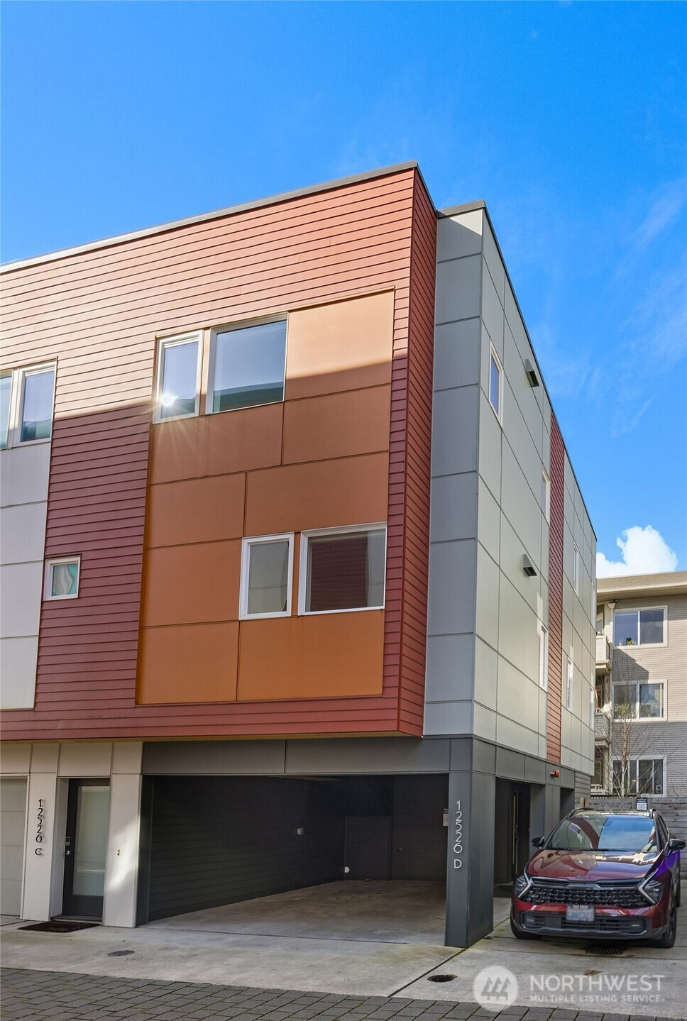 12526 15th Avenue NE, Seattle, WA 98125