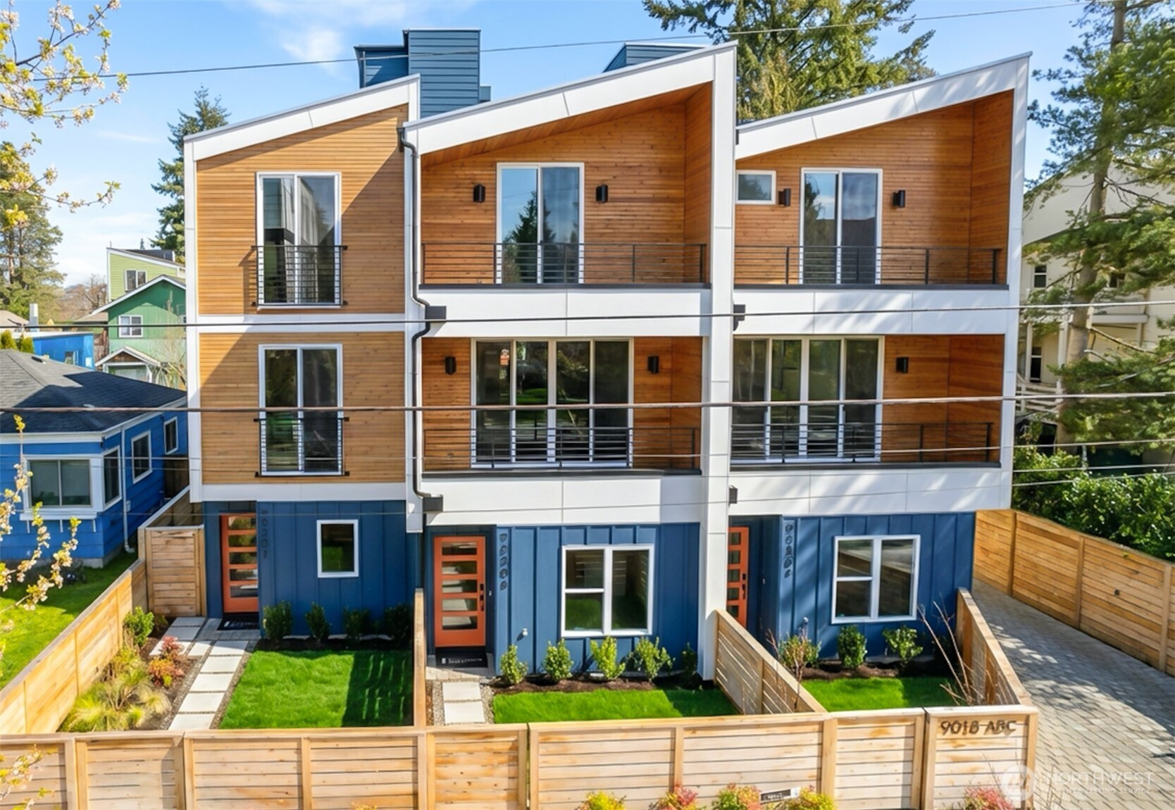 9020 13th Avenue NW, Seattle, WA 98117