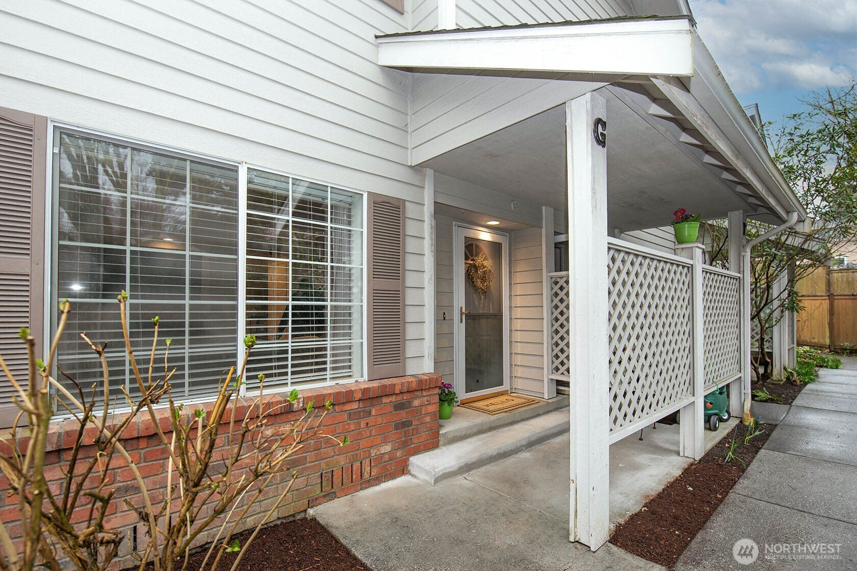 19620 80th Avenue W, Edmonds, WA 98026