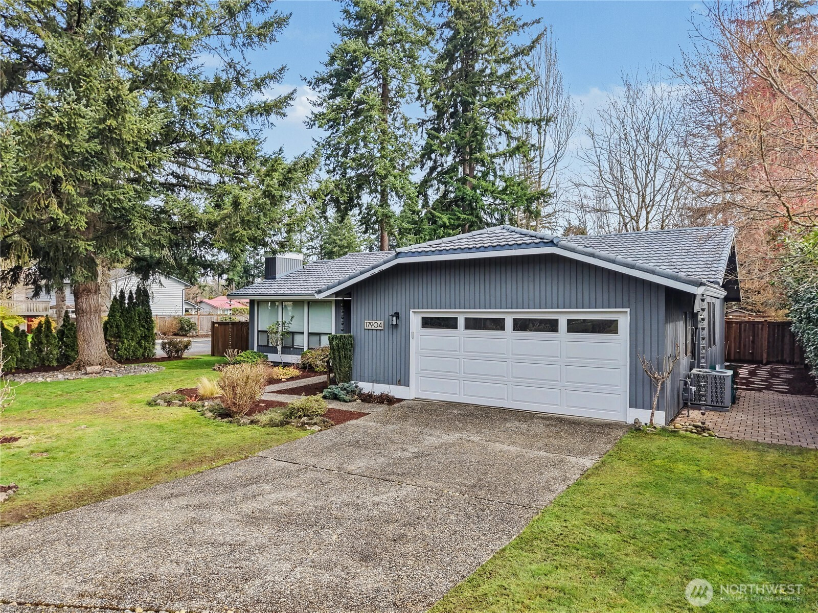 17904 156th Place SE, Renton, WA 98058