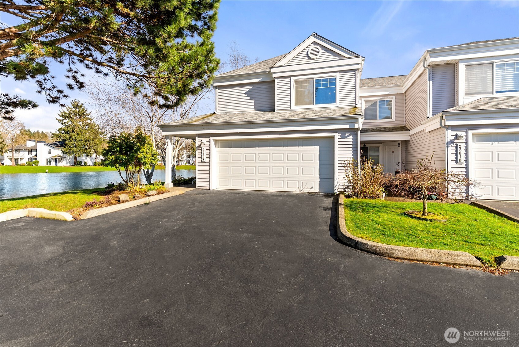 23608 55th Place S, Kent, WA 98032