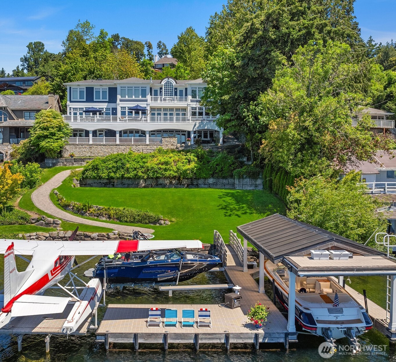 8233 W Mercer Way, Mercer Island, WA 98040